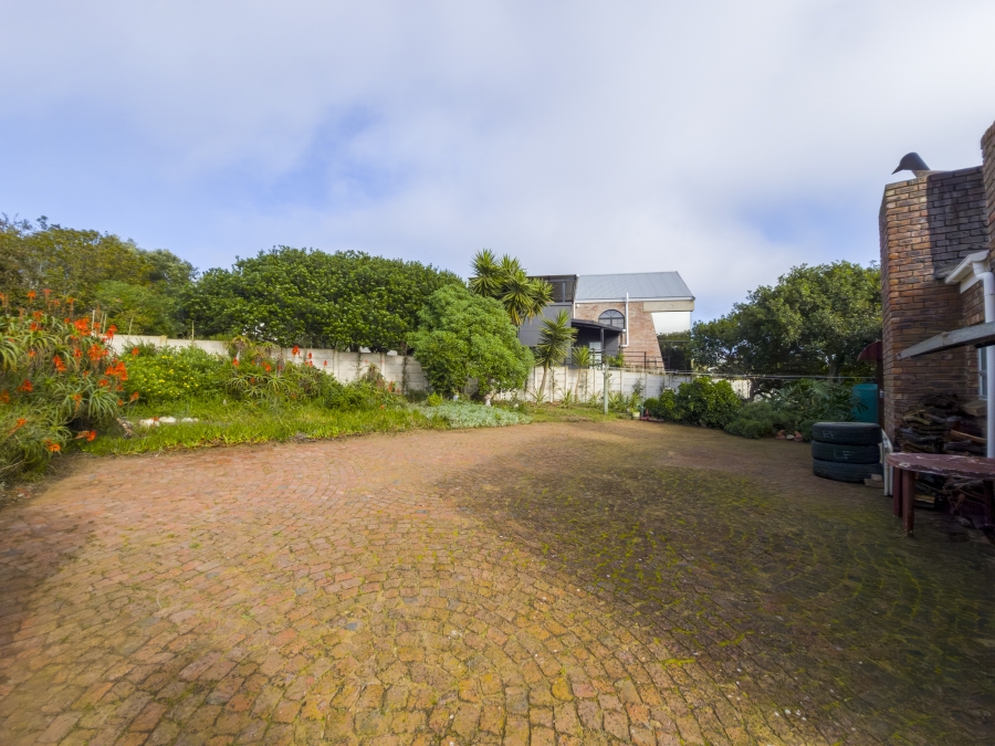 3 Bedroom Property for Sale in Stilbaai Wes Western Cape